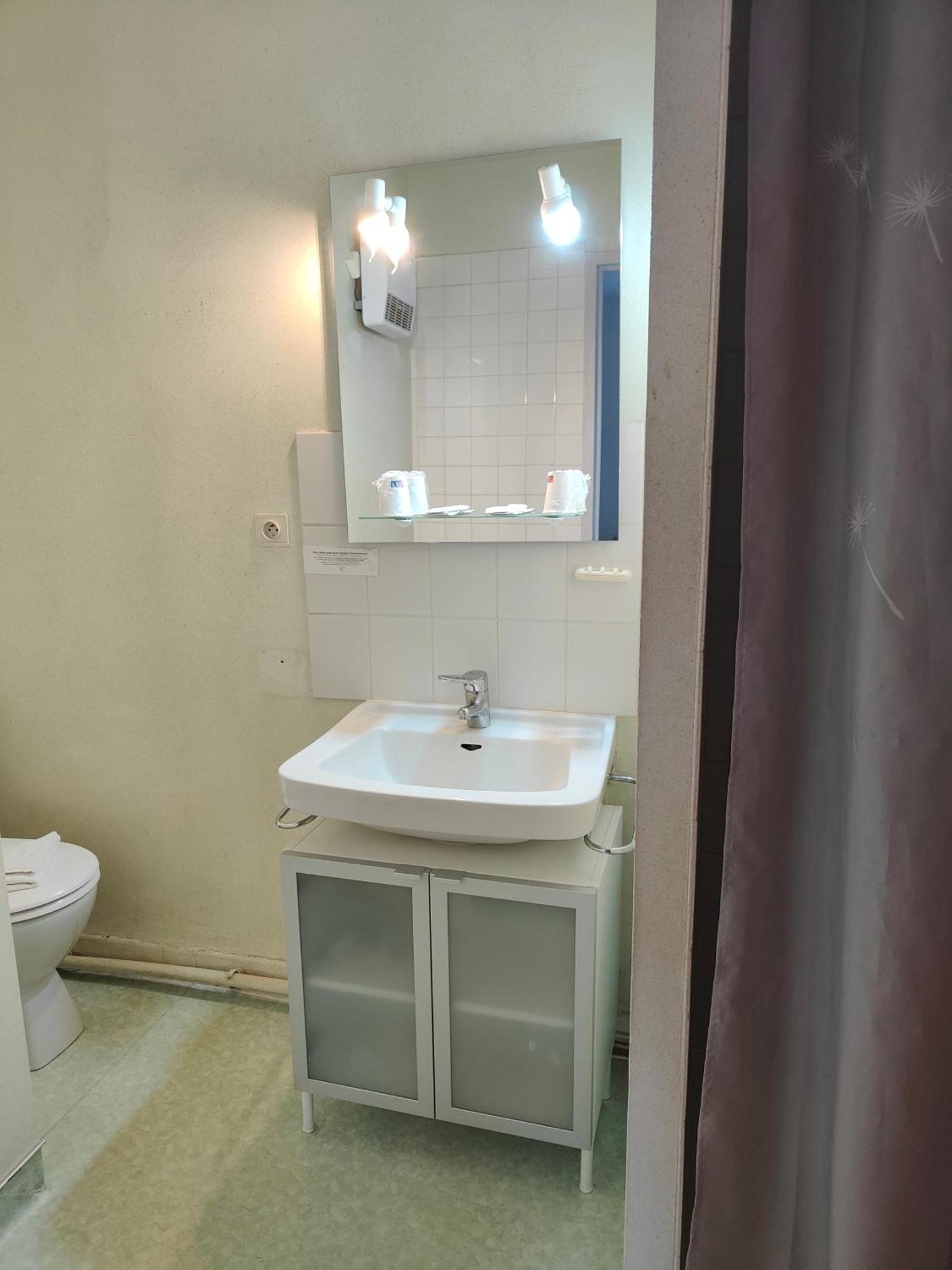 Hotel Au Val Dore La Bourboule ภายนอก รูปภาพ