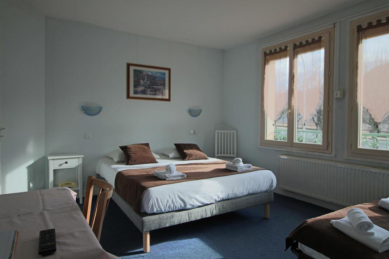 Hotel Au Val Dore La Bourboule ภายนอก รูปภาพ
