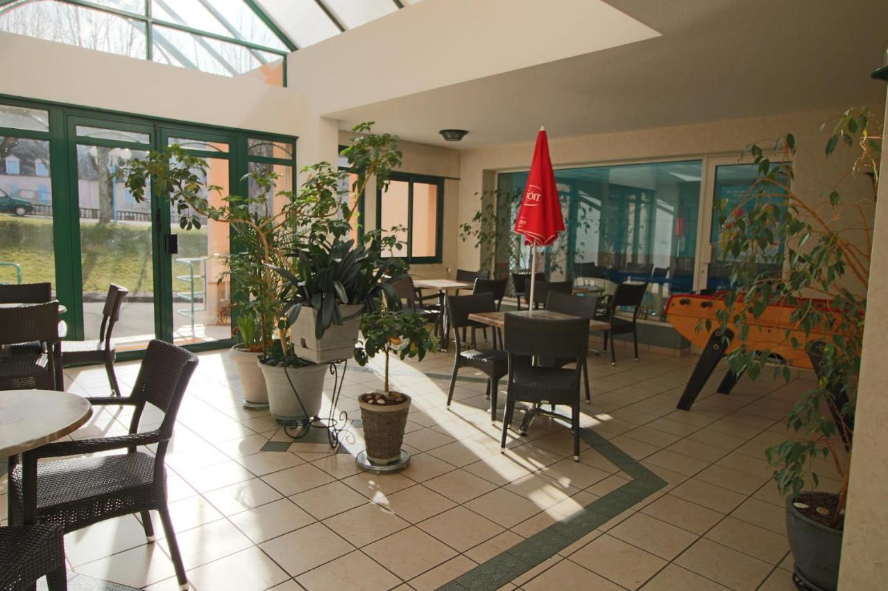 Hotel Au Val Dore La Bourboule ภายนอก รูปภาพ